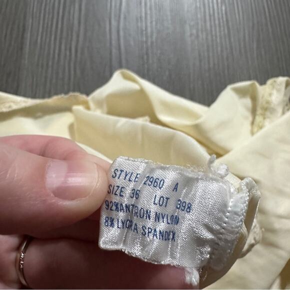 Vintage Union Made 80s Cream Non-Cling Sleeveless Slip Dress Size S Estimated - Picture 7 of 11